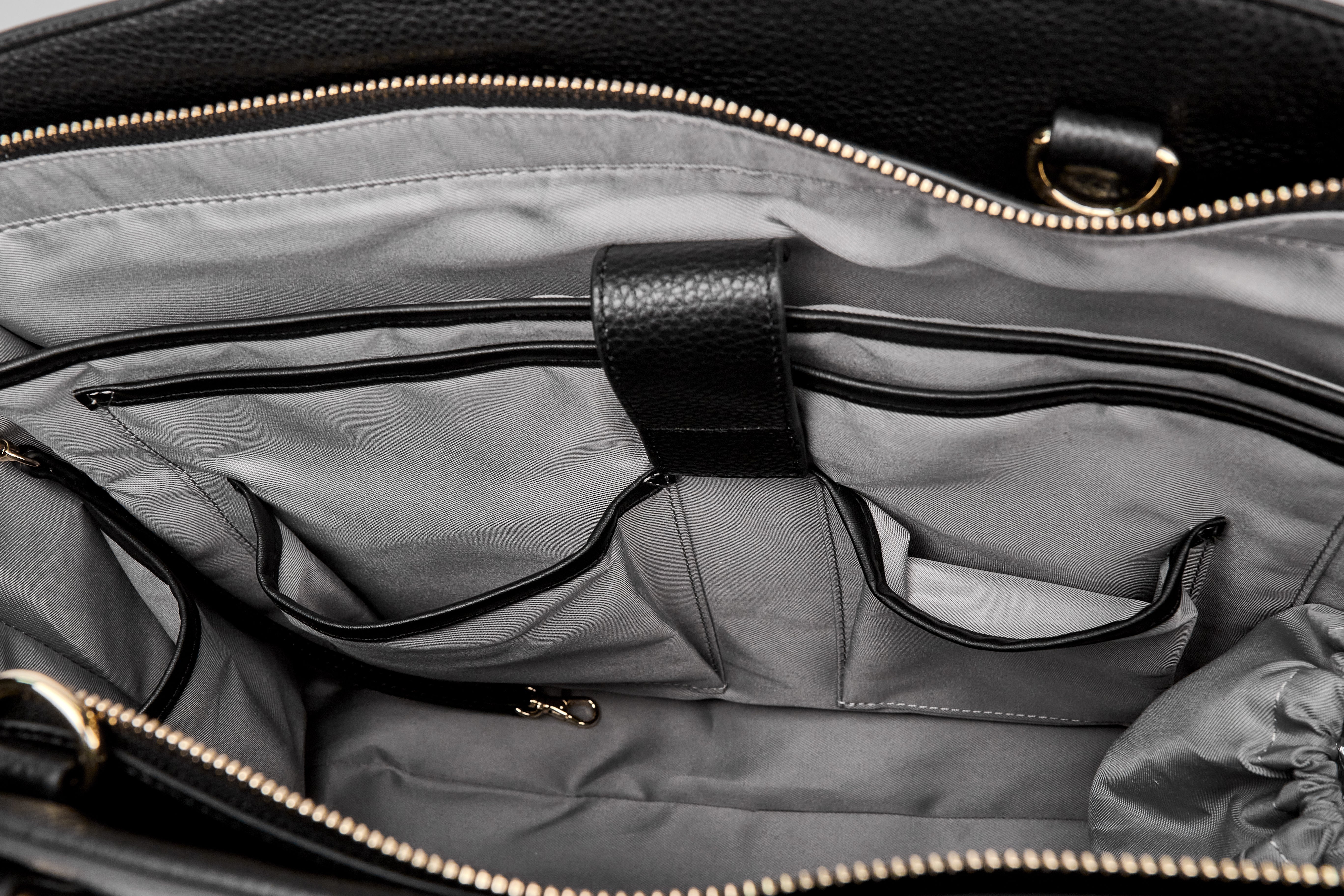 LISA DESIGNER LAPTOP HANDBAG | BLACK LEATHER | [LIMITED EDITION BUNDLE] PRE ORDER DEC DELIVERY-Laptop bag-CODE REPUBLIC-CODE REPUBLIC laptop bags womens laptop bags laptop handbags ladies laptop bags laptop carrying bags